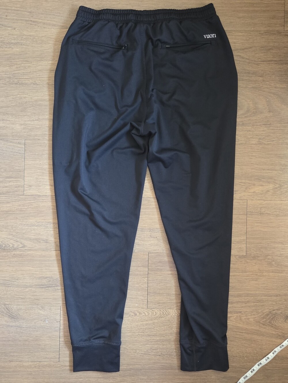 Vuori Sunday Performance Black Men's Athletic Jogger Pants with Zip Pocket - Picture 4 of 7